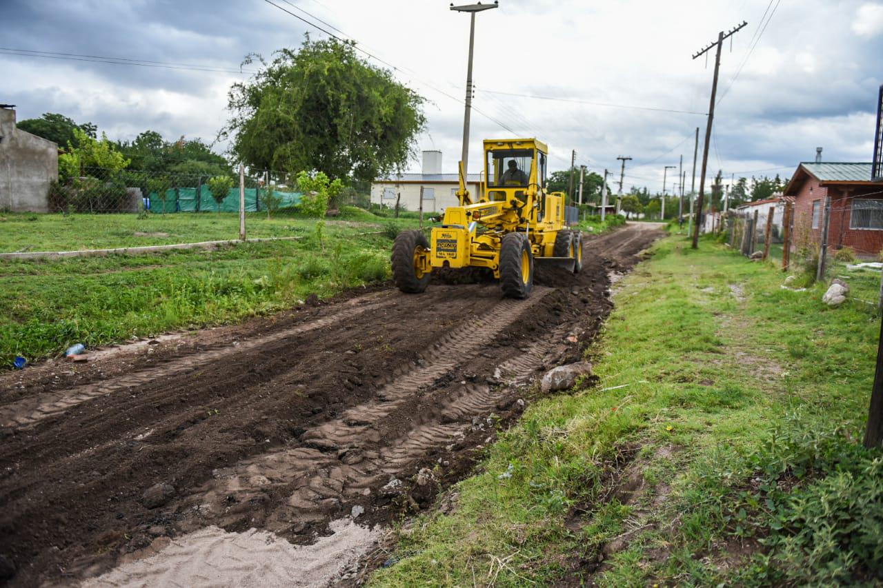 OBRAS PBLICAS: TRAS LAS LLUVIAS, CONTINAN LOS ARREGLOS DE CALLES 