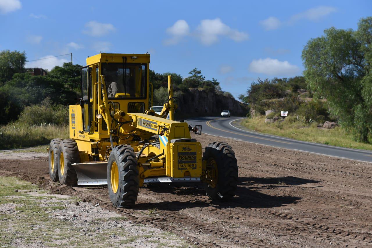 El Municipio contina con la reparacin de banquinas en la Ruta 38