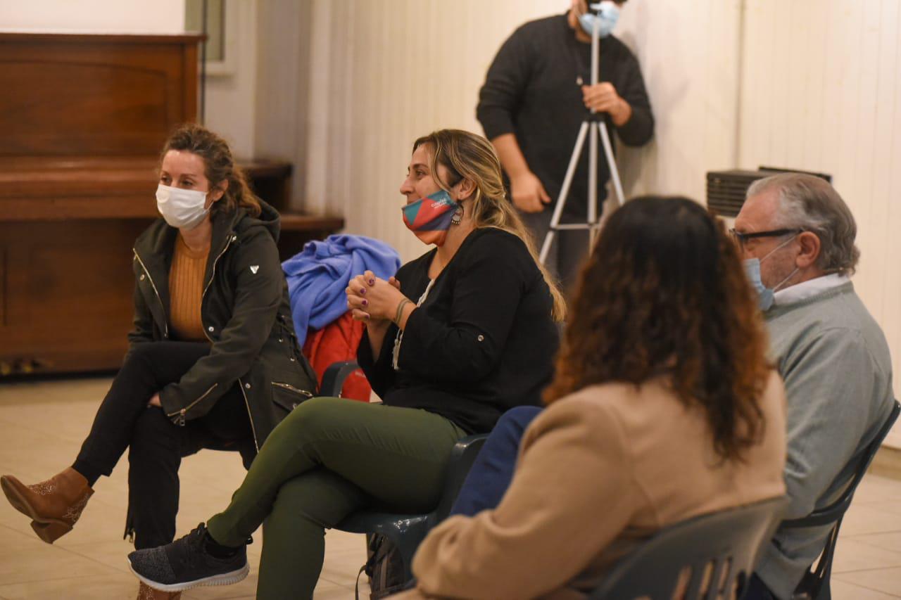 POLTICAS DE GNERO: EL MUNICIPIO PRESENT EL PROGRAMA HOY POR M͔ DE ARTES Y OFICIOS DESTINADO A MUJERES