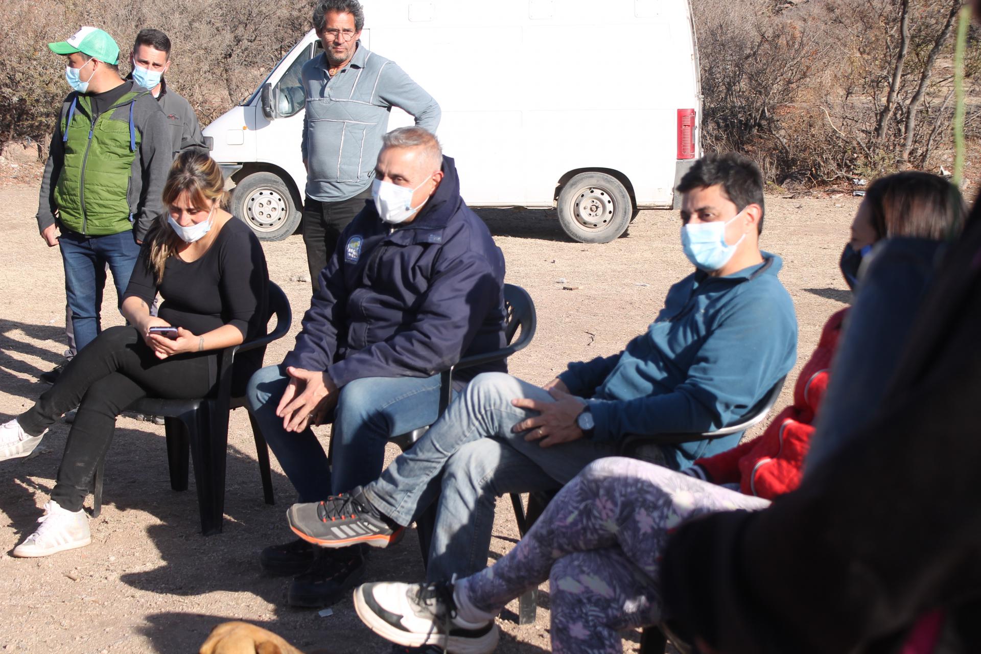 INTENDENTE Y MUNICIPIO PRESENTES EN EL BARRIO ZAPATO NORTE