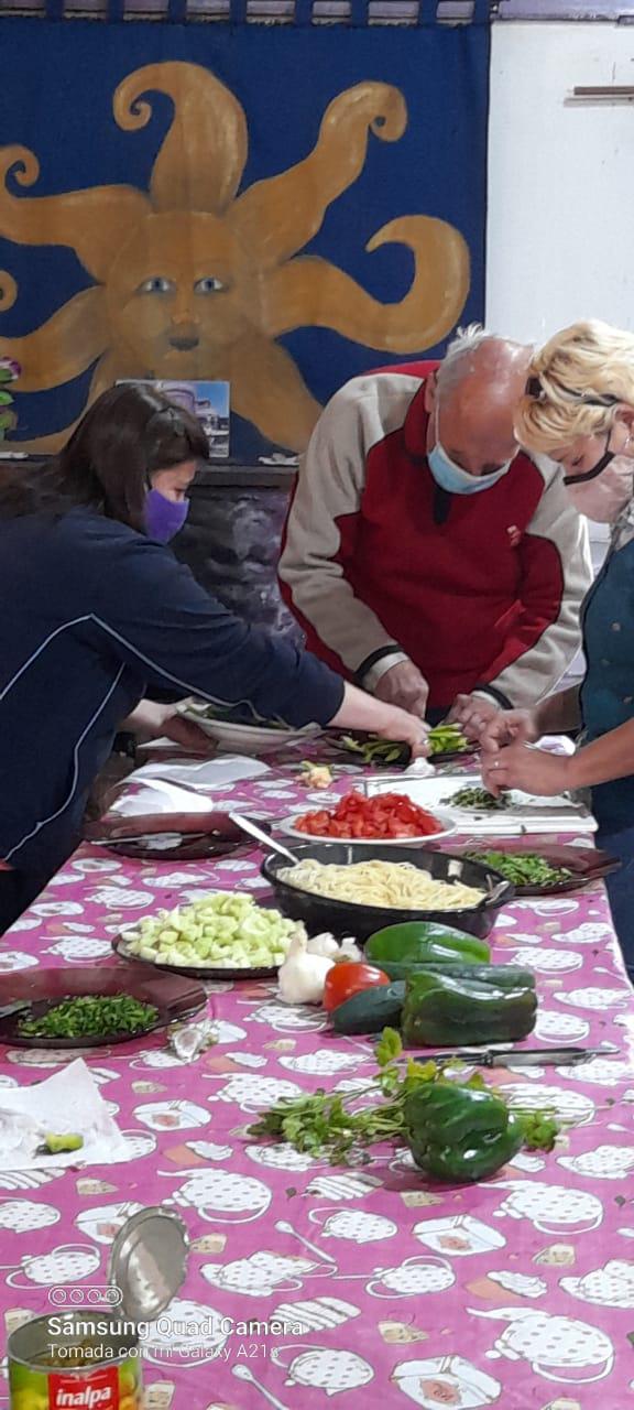 COMENZARON LOS TALLERES PARA ADULTOS MAYORES 