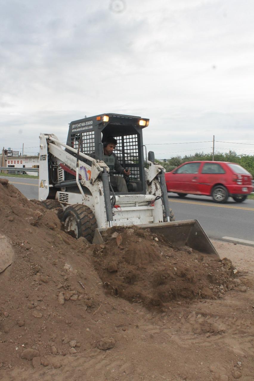 AVANZA LA OBRA DE DESAGE SOBRE LA RUTA 38