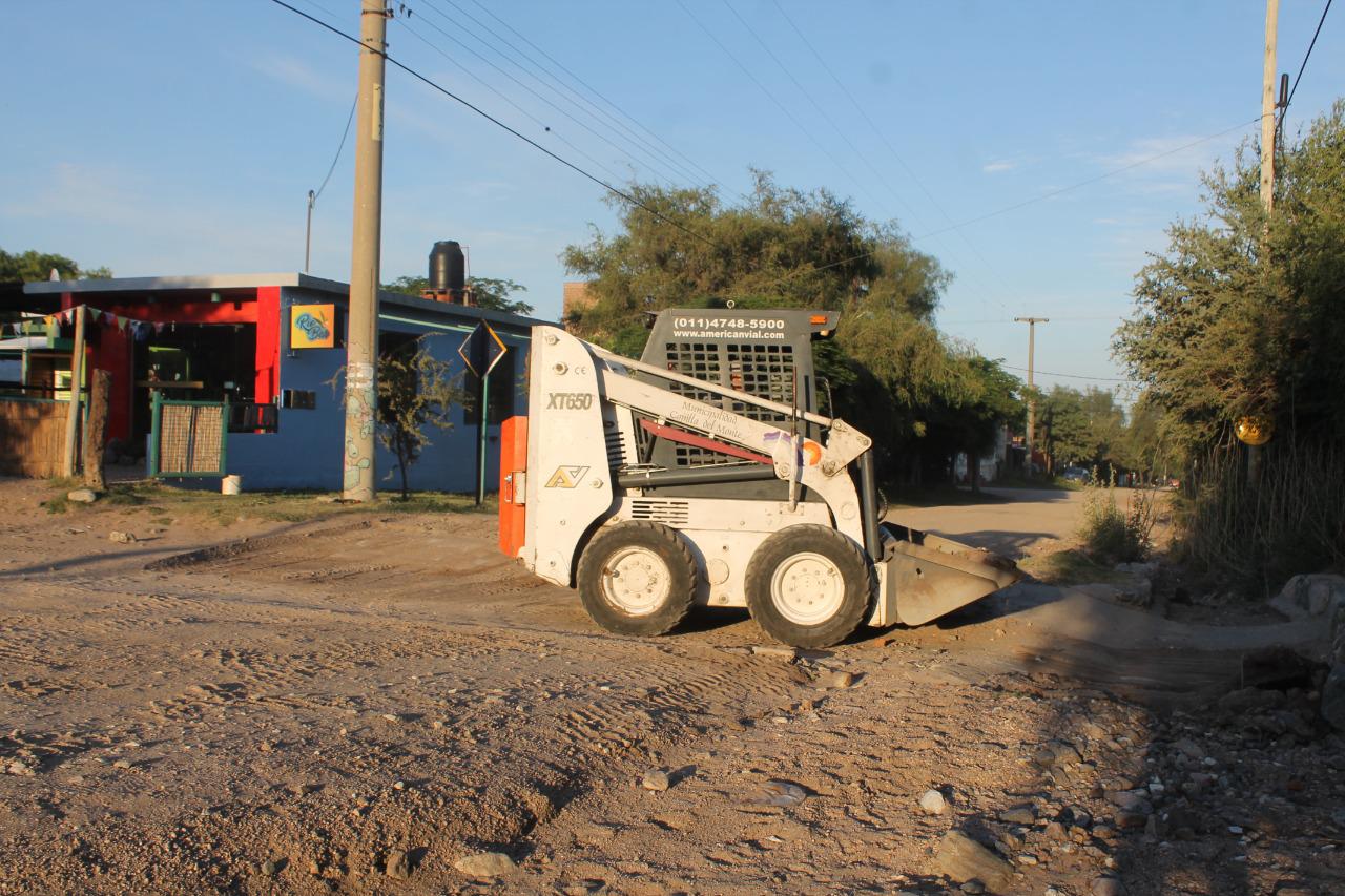 CONTINA EL ARREGLO DE CALLES 