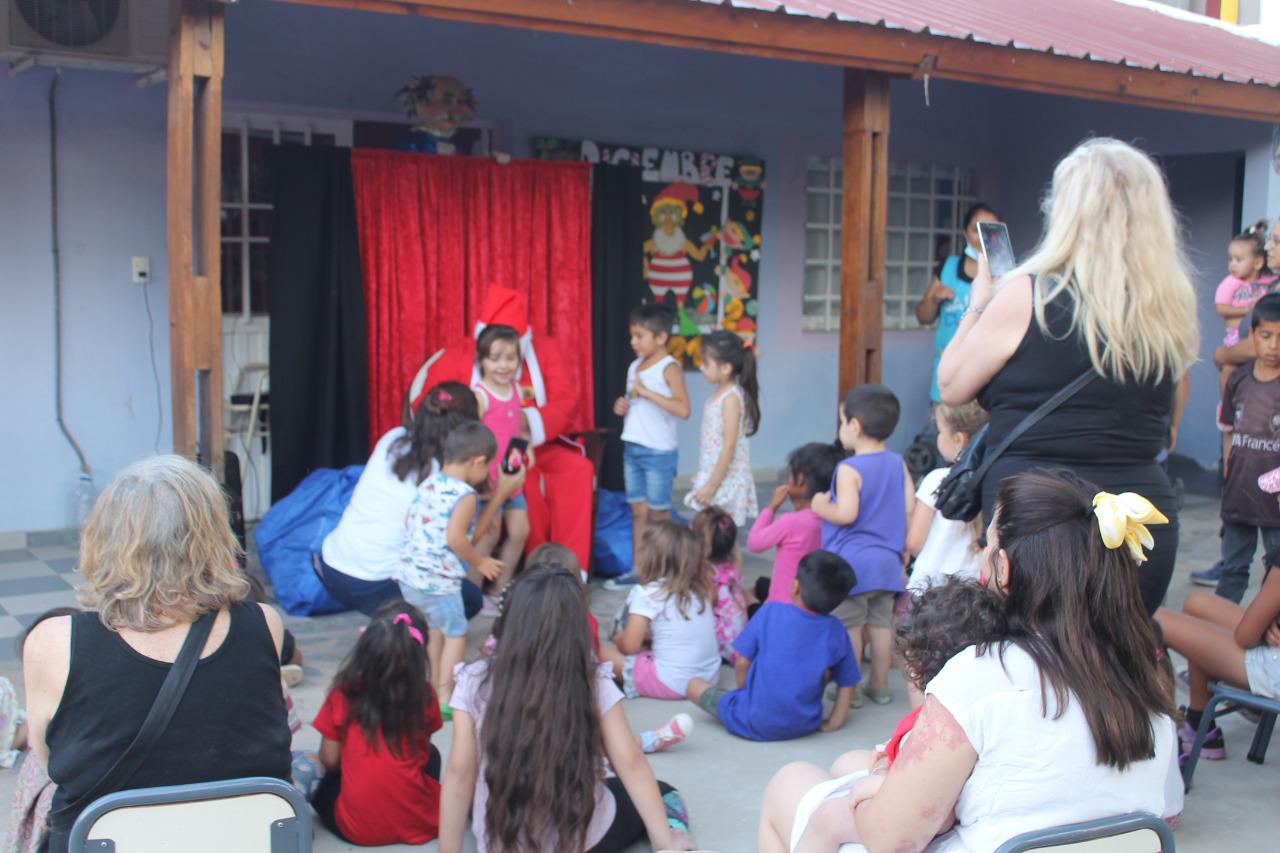 EL MUNICIPIO FESTEJ LA NAVIDAD JUNTO A LAS FAMILIAS EN SALA CUNA