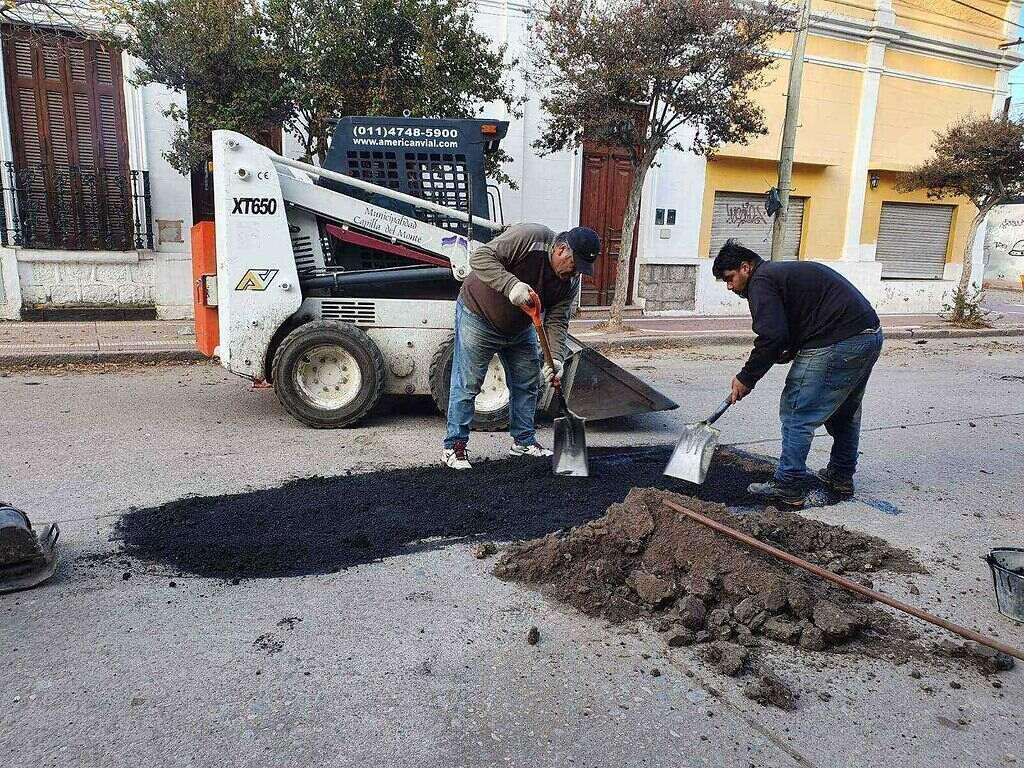 AVANZA LA REPARACIN DE CALLES EN EL CASCO CNTRICO