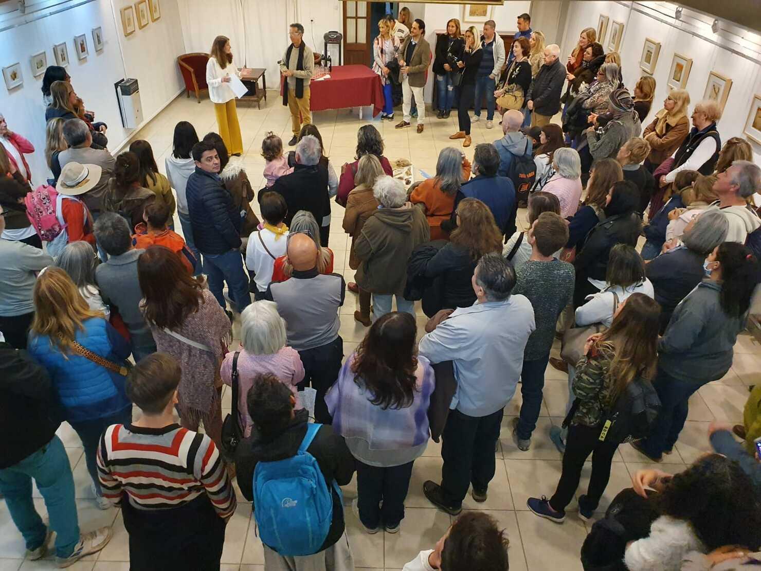 INAUGUR LA MUESTRA REVERENCIA EN LA SALA POETA LUGONES