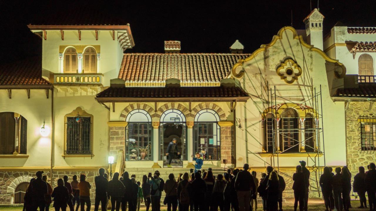 GRAN CONVOCATORIA EN EL ATARDECER EN LOS CASTILLOS