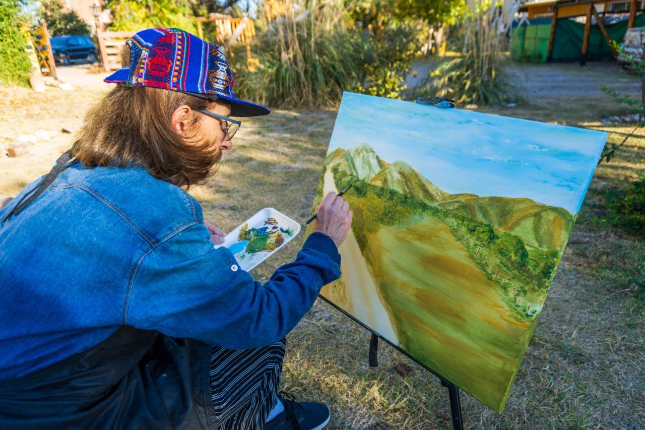 CON INSCRIPTOS DE TODO EL PAS, COMENZ EL PRIMER ENCUENTRO DE ARTISTAS PAISAJISTAS EN CAPILLA DEL MONTE