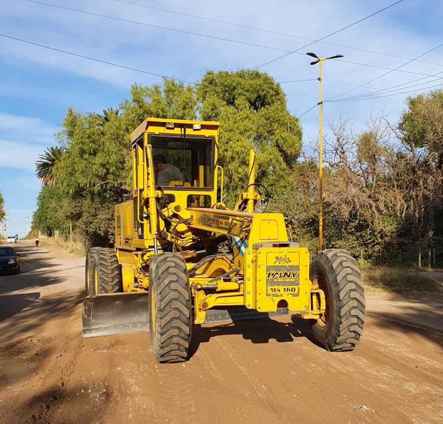 CONTINA EL ARREGLO DE CALLES: AV. PUEYRREDN