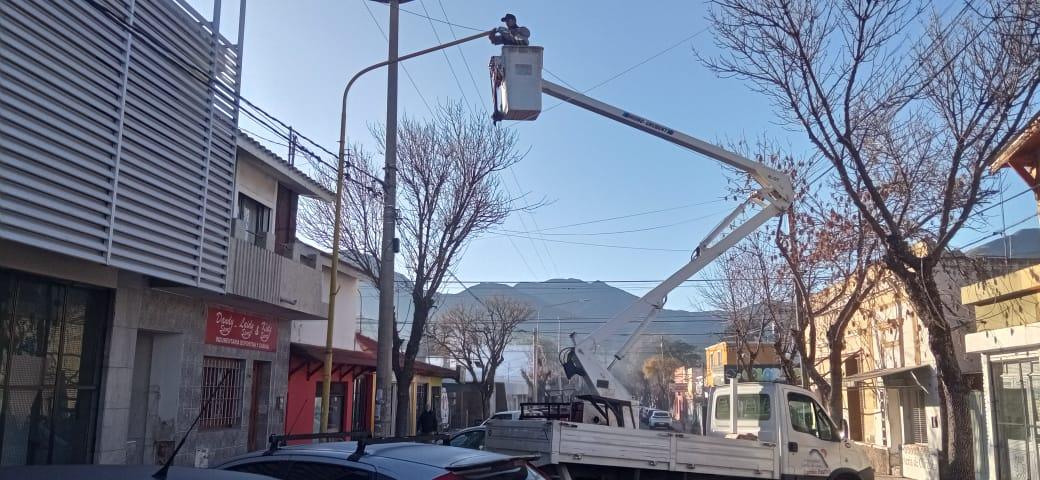 NUEVAS LUMINARIAS LED EN ZONA CNTRICA