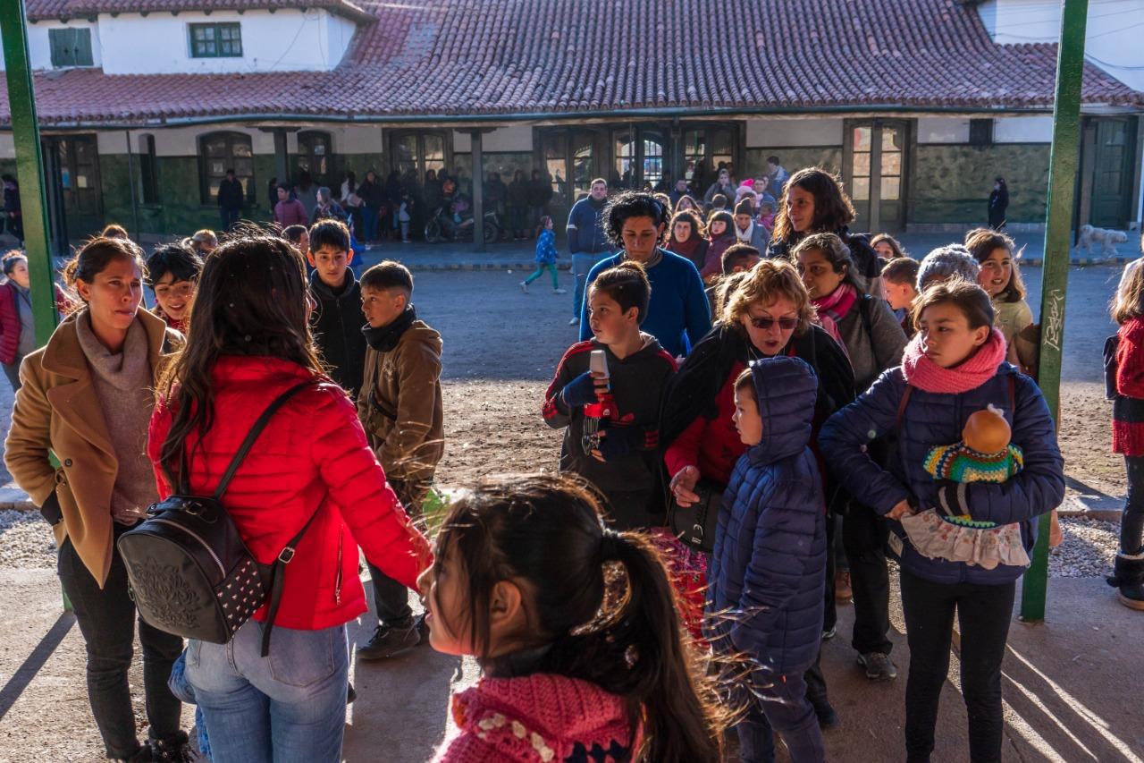 CON TEATRO, MSICA Y FIESTA ARTESANAL DEL TEJIDO CONTINA LA TEMPORADA DE INVIERNO EN CAPILLA DEL MONTE