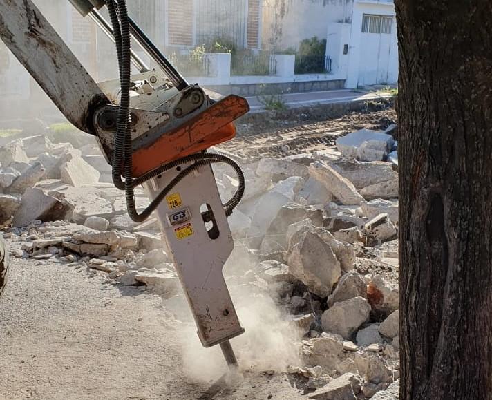 COMENZARON LOS TRABAJOS DE REPARACIN SOBRE CALLE MENDOZA