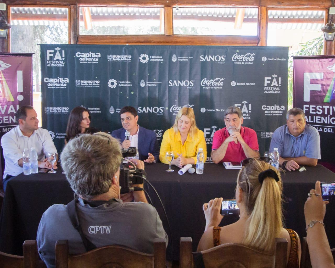 MEDIOS NACIONALES, PROVINCIALES Y REGIONALES EN LA PRESENTACION DE LA 10* EDICION DE FA! 