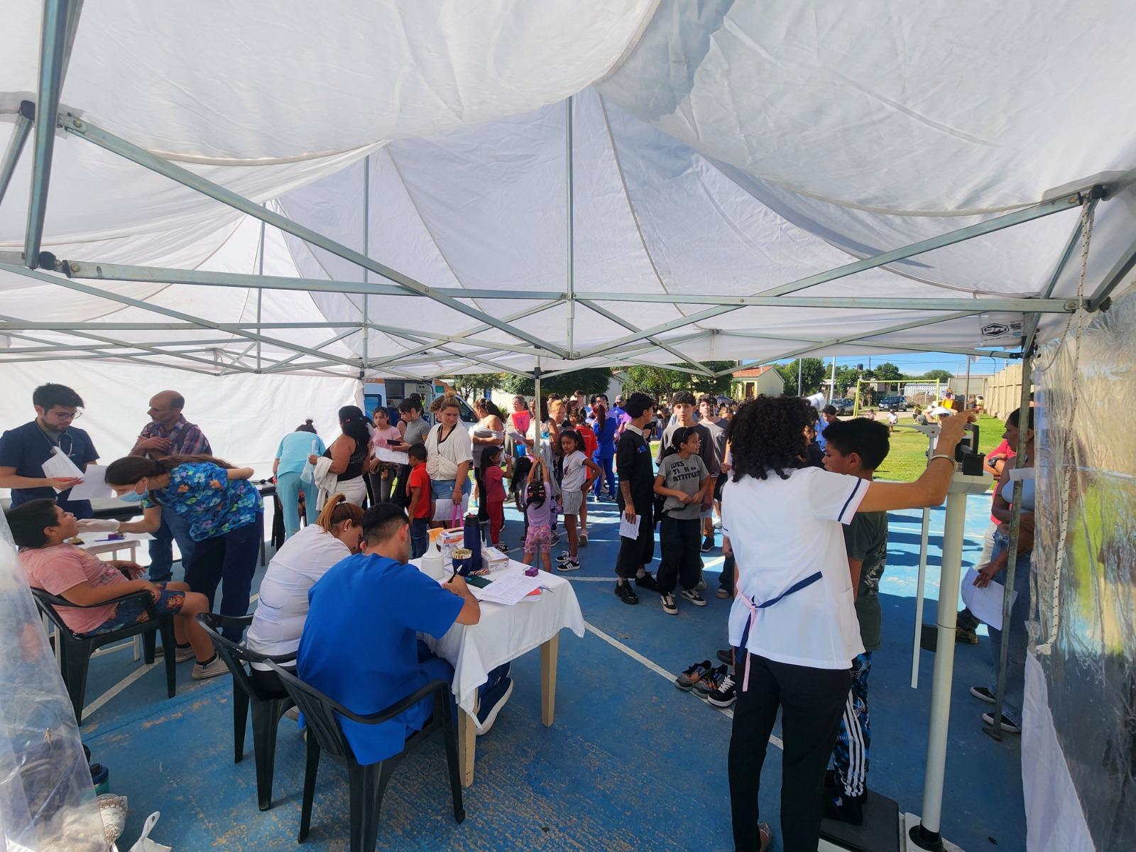 El Municipio de Capilla del Monte contin�a acercando servicios a los barrios. 